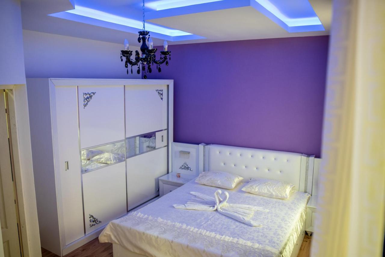 Hotel Casa Robi Pestisani Exteriér fotografie